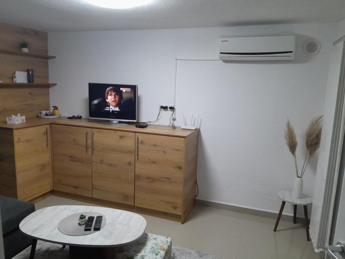 Apartmani Bet Gradacac 1 Maj Broj 24 Exterior photo
