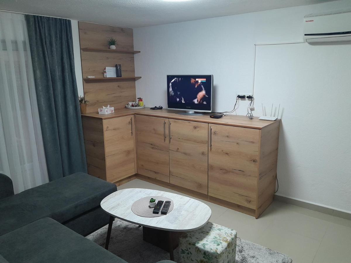 Apartmani Bet Gradacac 1 Maj Broj 24 Exterior photo
