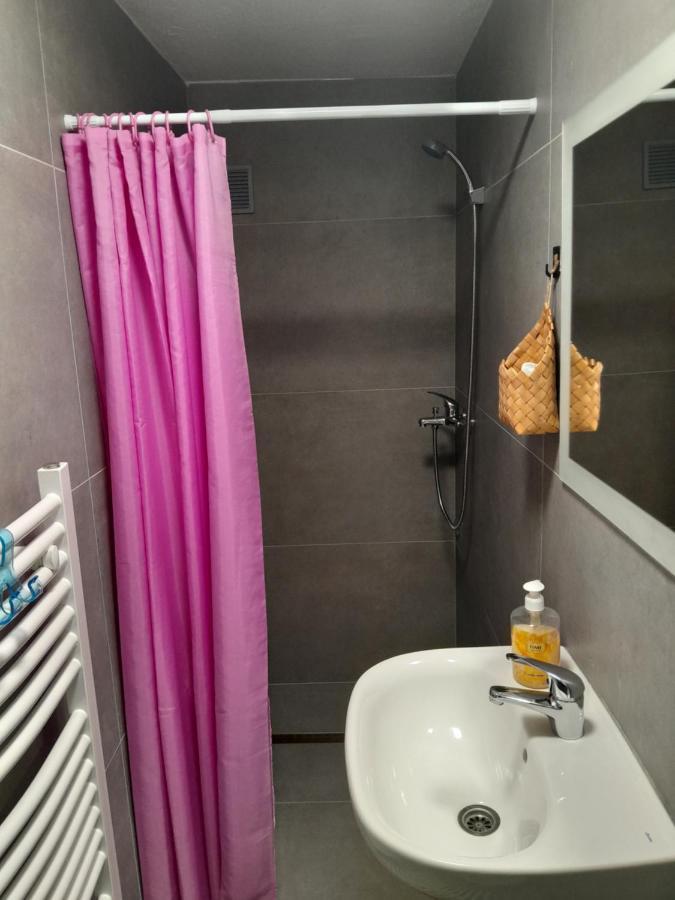 Apartmani Bet Gradacac 1 Maj Broj 24 Exterior photo